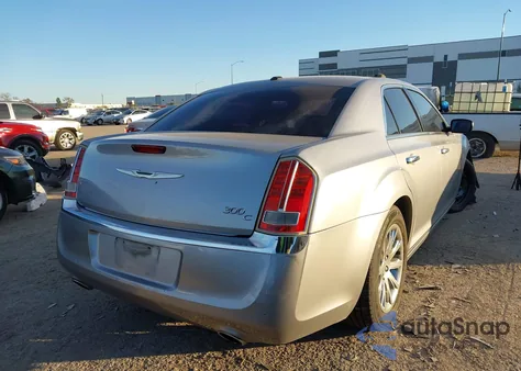 2013 Chrysler 300C from USA, damaged, VIN 2C3CCAEG0DH620904